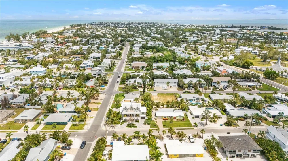 302 67TH STREET Holmes Beach, FL 34217