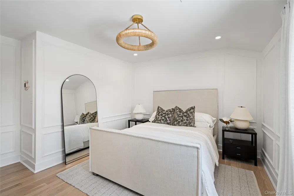 4 Carriage Lane Southampton, NY 11968