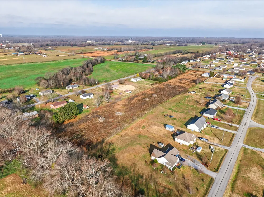 72 Monks Rd Fayetteville, TN 37334
