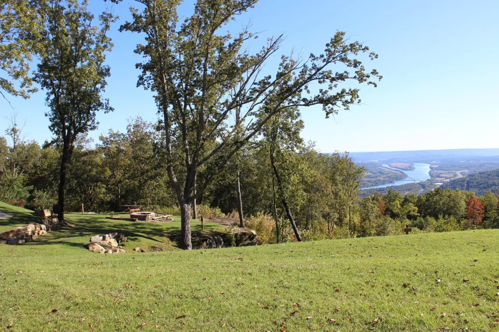 3699 Crockett Pointe Jasper, TN 37347