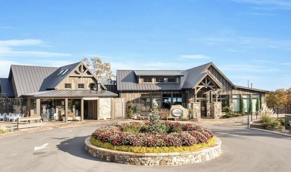 3699 Crockett Pointe Jasper, TN 37347
