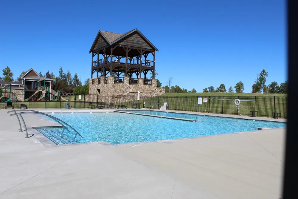 3699 Crockett Pointe Jasper, TN 37347