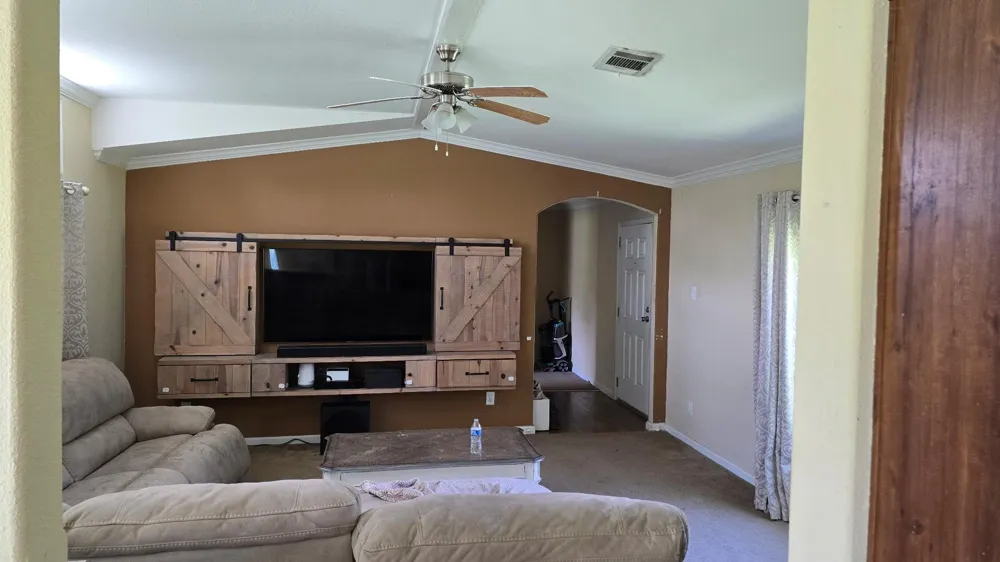 4865 County Road 842 Brazoria, TX 77422
