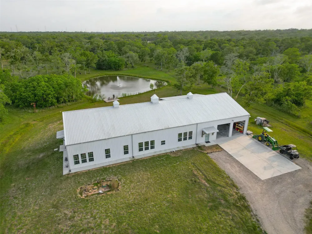 1295 Brazos River Road Freeport, TX 77541