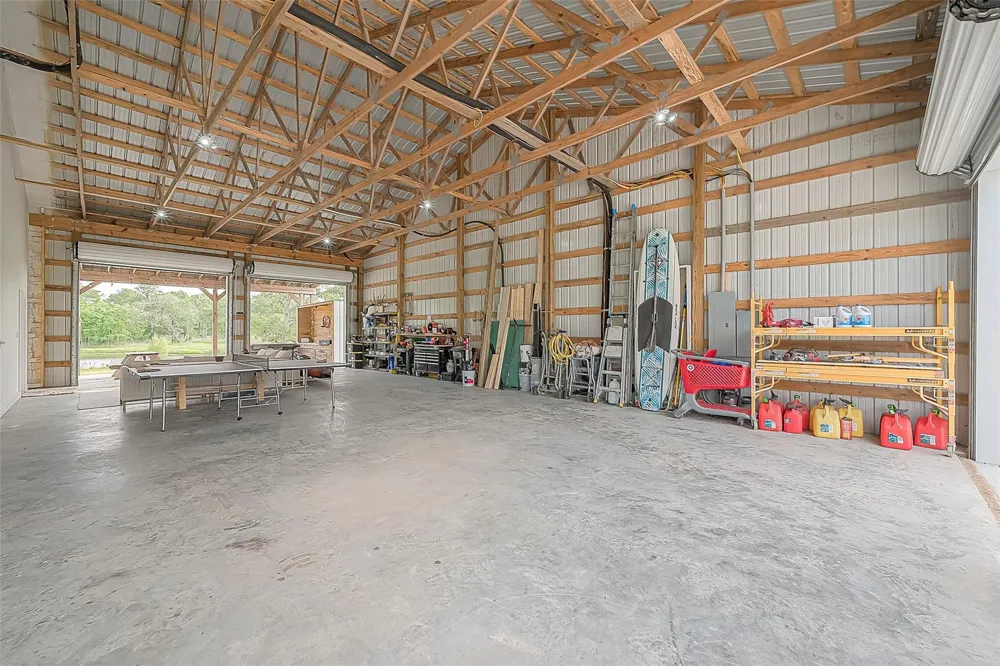 1295 Brazos River Road Freeport, TX 77541