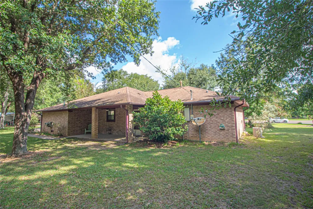 10500 Highway 150 Shepherd, TX 77371