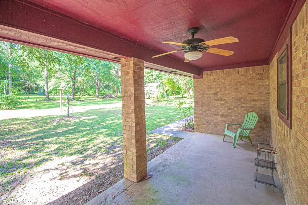 10500 Highway 150 Shepherd, TX 77371
