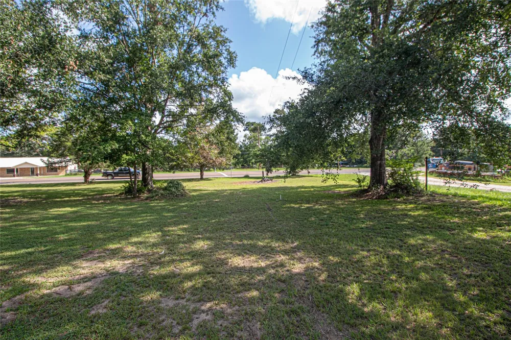 10500 Highway 150 Shepherd, TX 77371