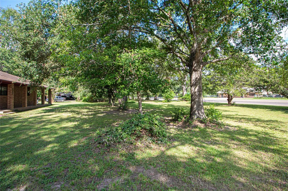 10500 Highway 150 Shepherd, TX 77371