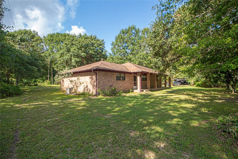 10500 Highway 150 Shepherd, TX 77371