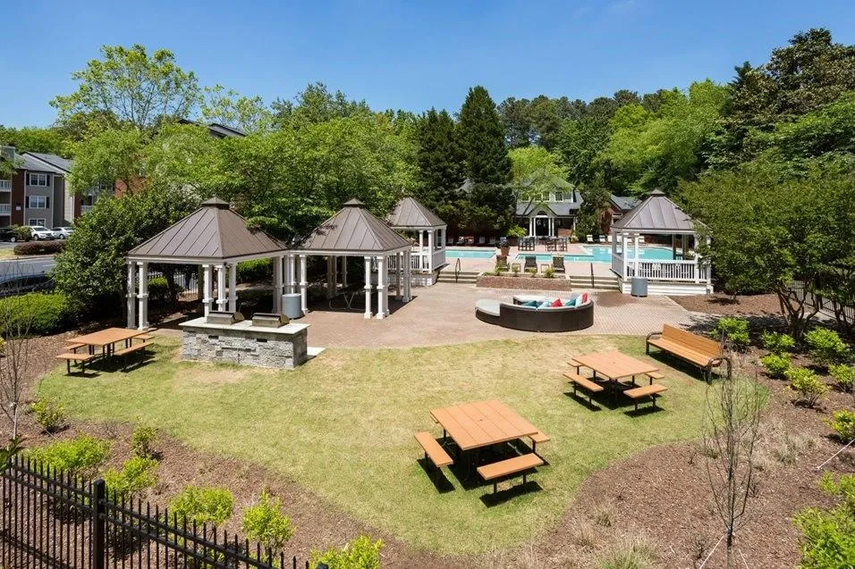 100 Ashford Gables Drive #1A-211 Dunwoody, GA 30338