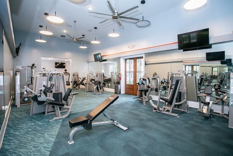 100 Ashford Gables Drive #1A-211 Dunwoody, GA 30338