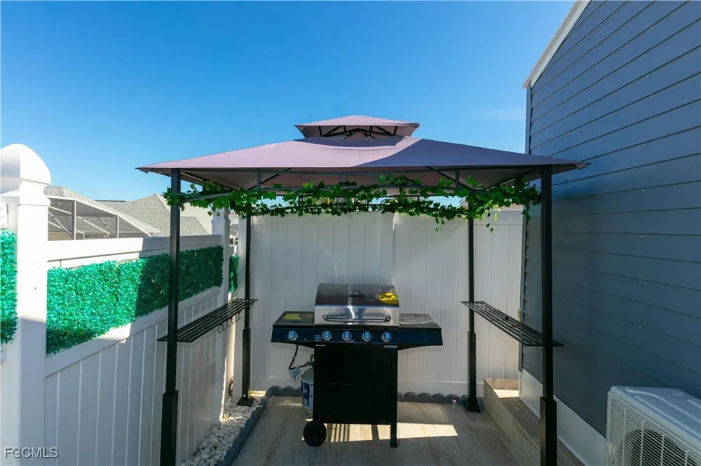 Mandarin Court Davenport, FL 33896
