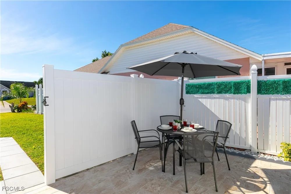 Mandarin Court Davenport, FL 33896