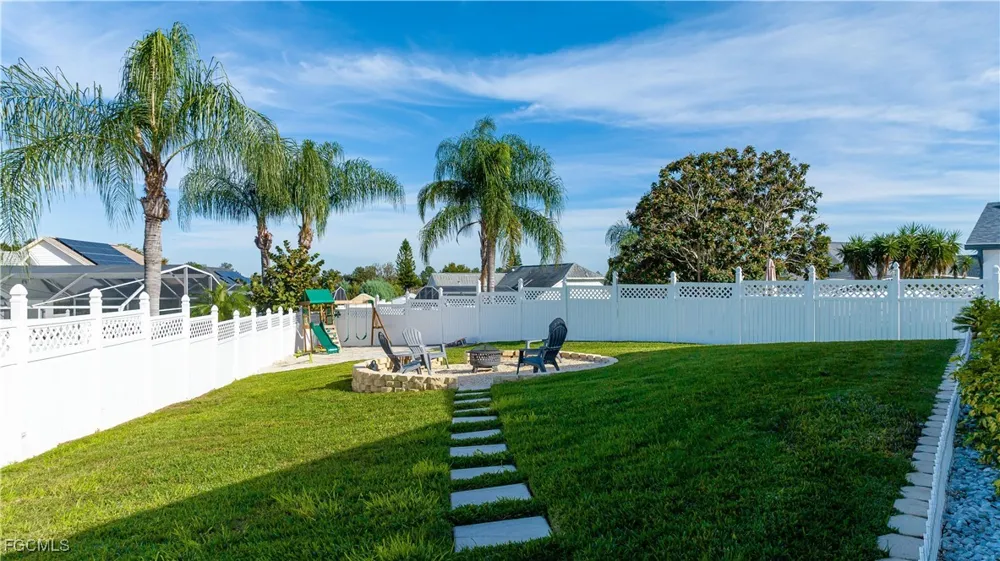 Mandarin Court Davenport, FL 33896