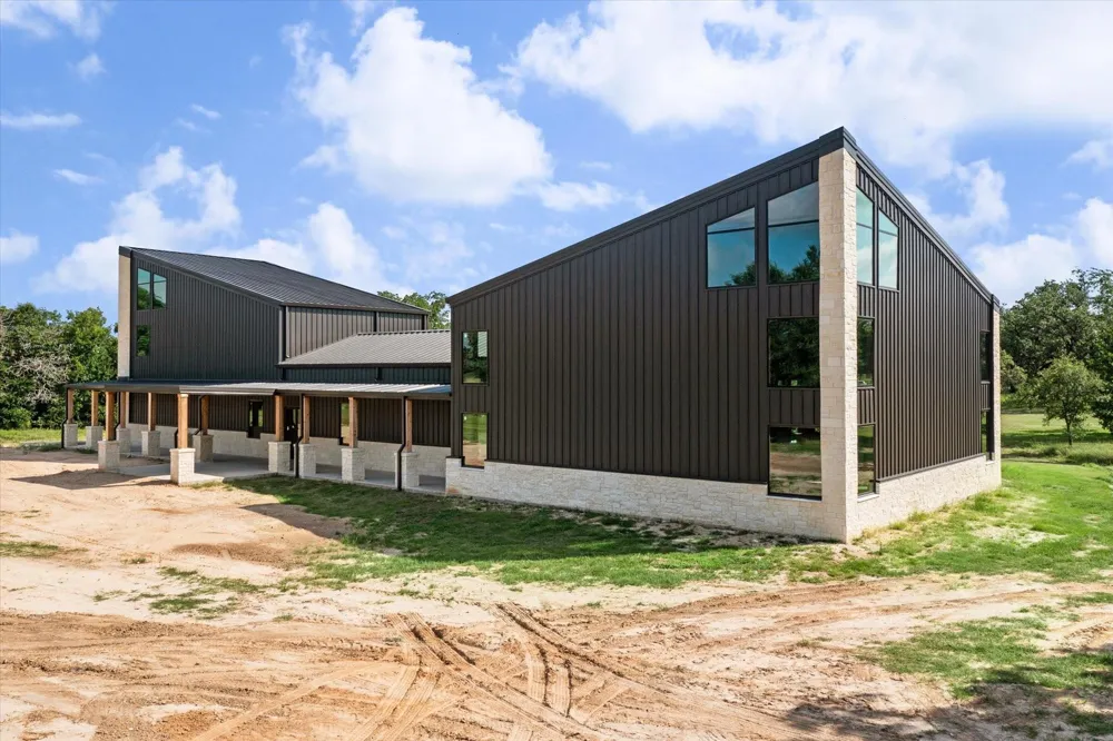 1286 S State Hwy 237 Round Top, TX 78954