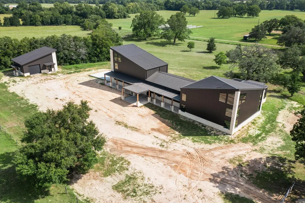 1286 S State Hwy 237 Round Top, TX 78954