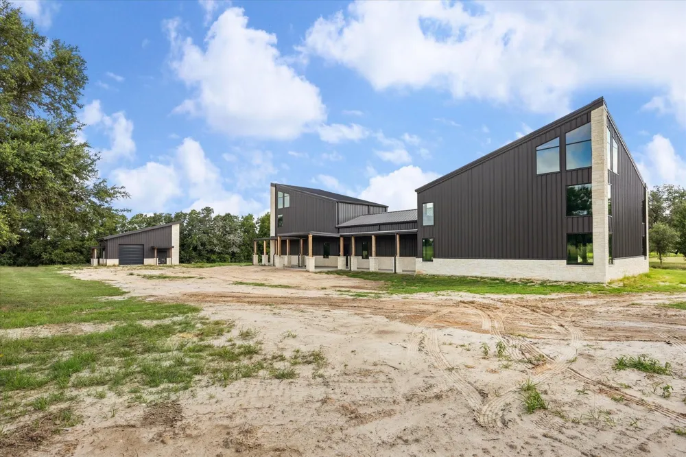 1286 S State Hwy 237 Round Top, TX 78954
