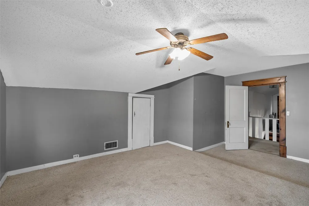 306 S Cleveland Meridian, TX 76665