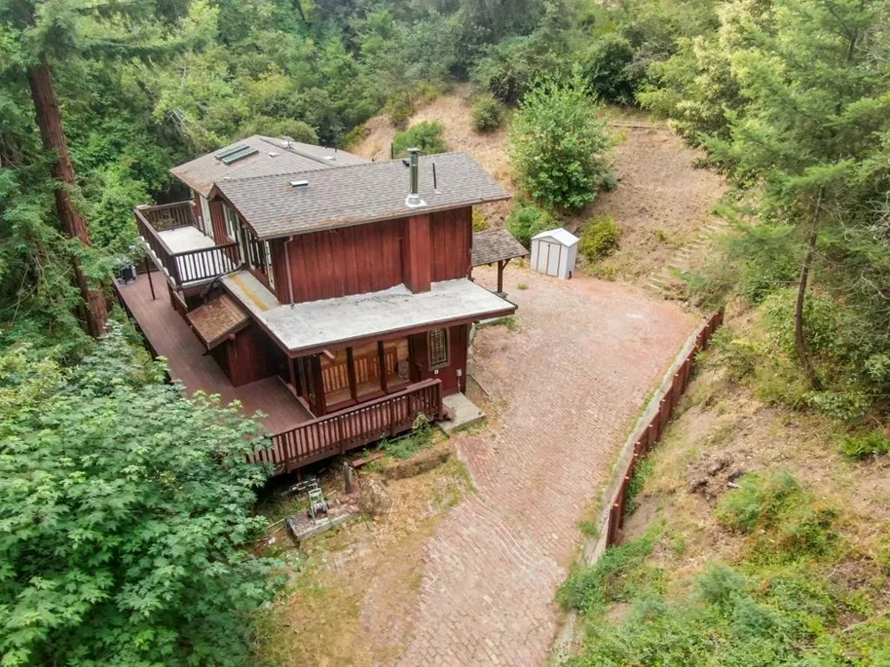 975 Logan Creek Road Boulder Creek, CA 95006