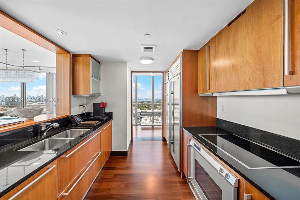 101 20th St #3202 Miami Beach, FL 33139