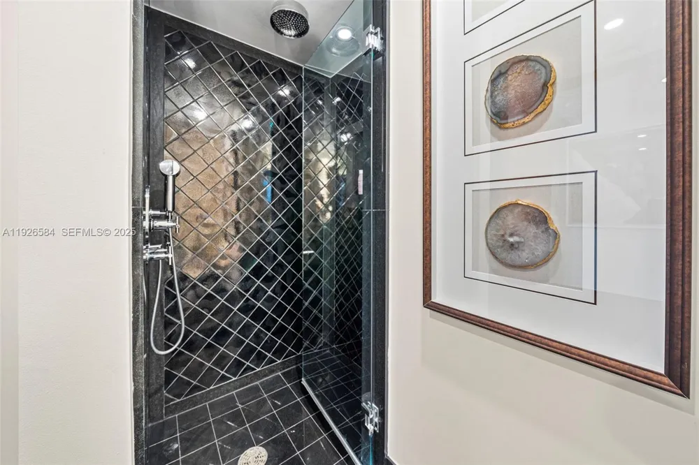 101 20th St #3202 Miami Beach, FL 33139
