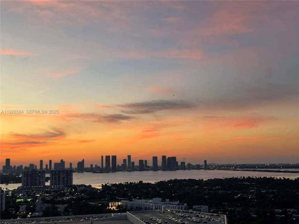 101 20th St #3202 Miami Beach, FL 33139