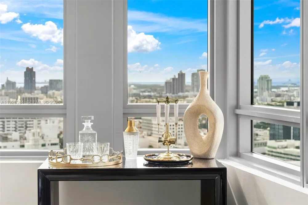 101 20th St #3202 Miami Beach, FL 33139