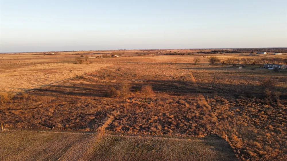 Valentine Bluff Road Forestburg, TX 76239