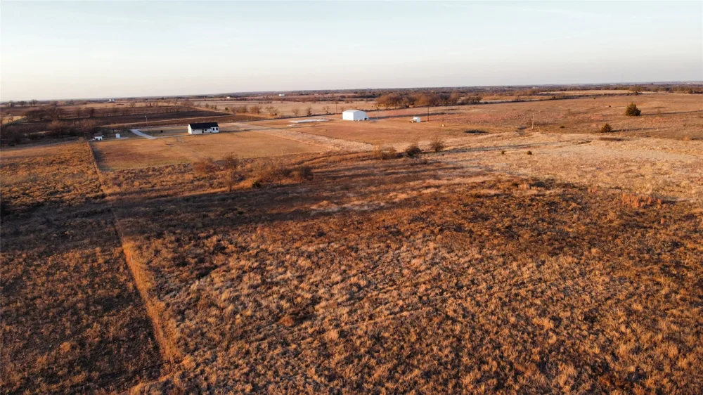 Valentine Bluff Road Forestburg, TX 76239