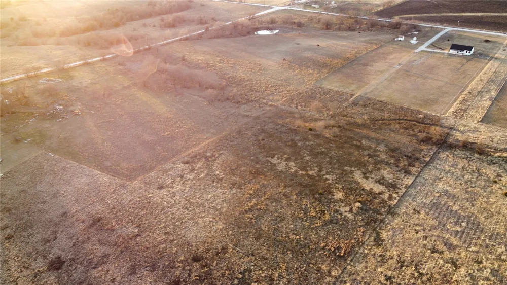 Valentine Bluff Road Forestburg, TX 76239