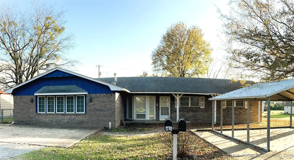 1230 SE 2nd Court Pryor, OK 74361