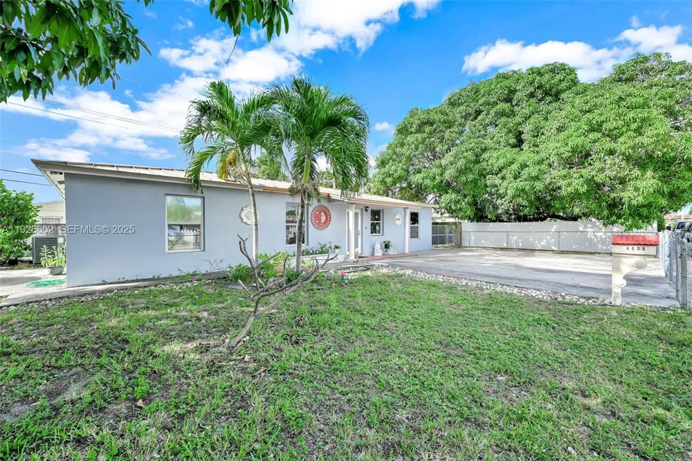 4020 E 10th Ave Hialeah, FL 33013