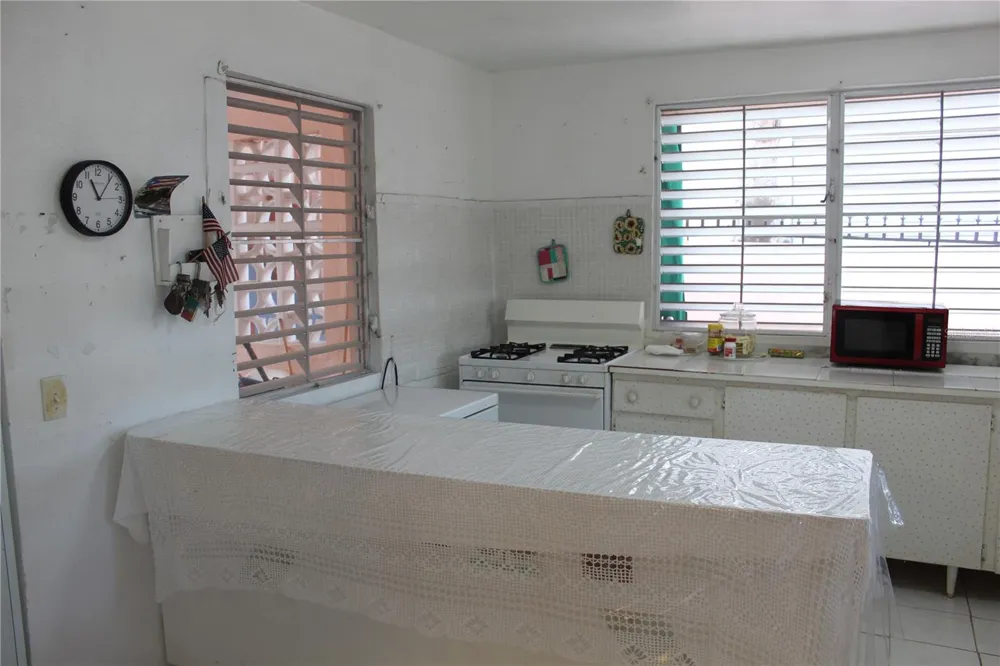 19 CALLE CORAL Vieques, PR 00765