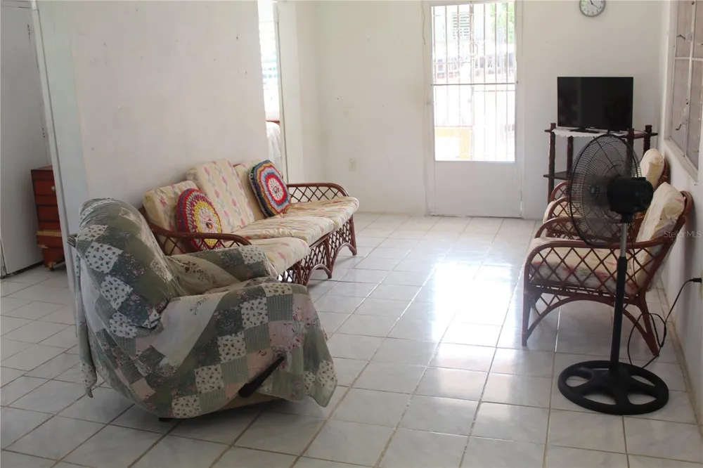 19 CALLE CORAL Vieques, PR 00765