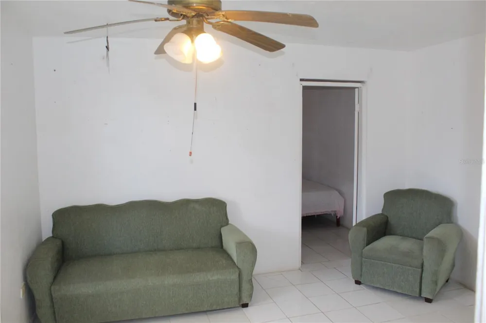 19 CALLE CORAL Vieques, PR 00765