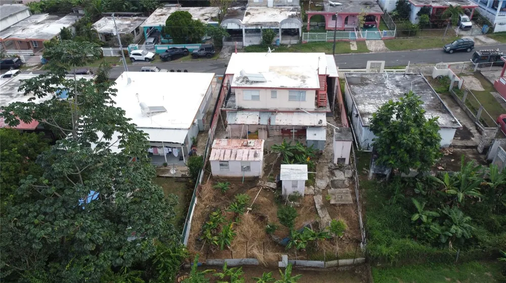 19 CALLE CORAL Vieques, PR 00765