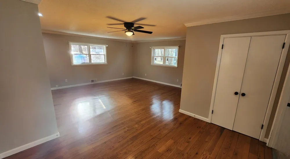 440 Deer Creek Rd Linden, TN 37096
