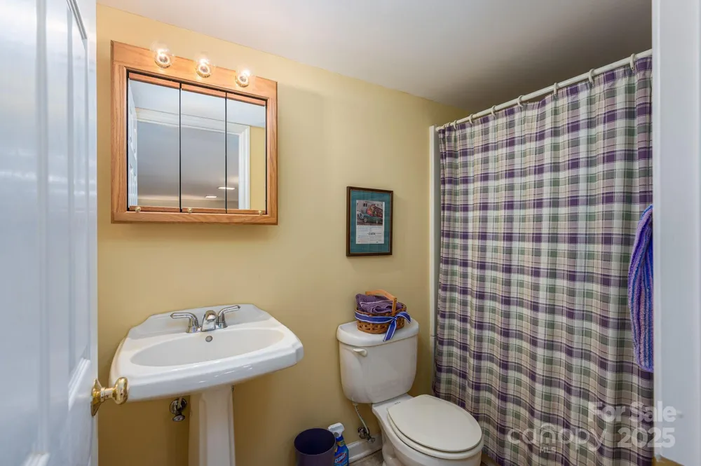 113 Old Stagecoach Road Lawndale, NC 28090