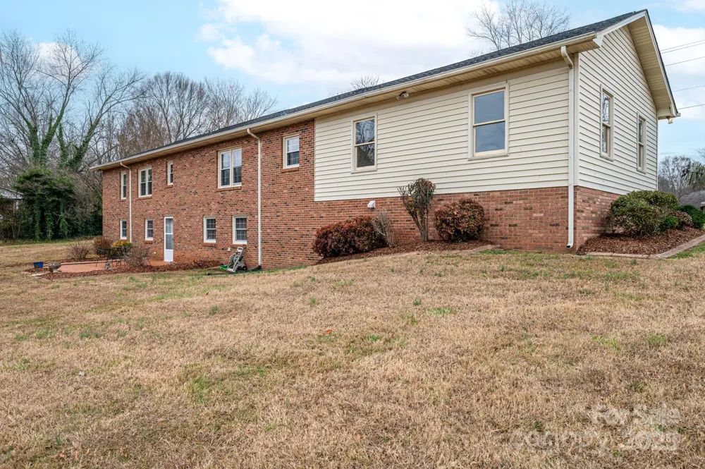 113 Old Stagecoach Road Lawndale, NC 28090