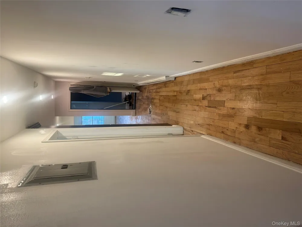28 Clinton Avenue #2 nd Fl Hempstead, NY 11096