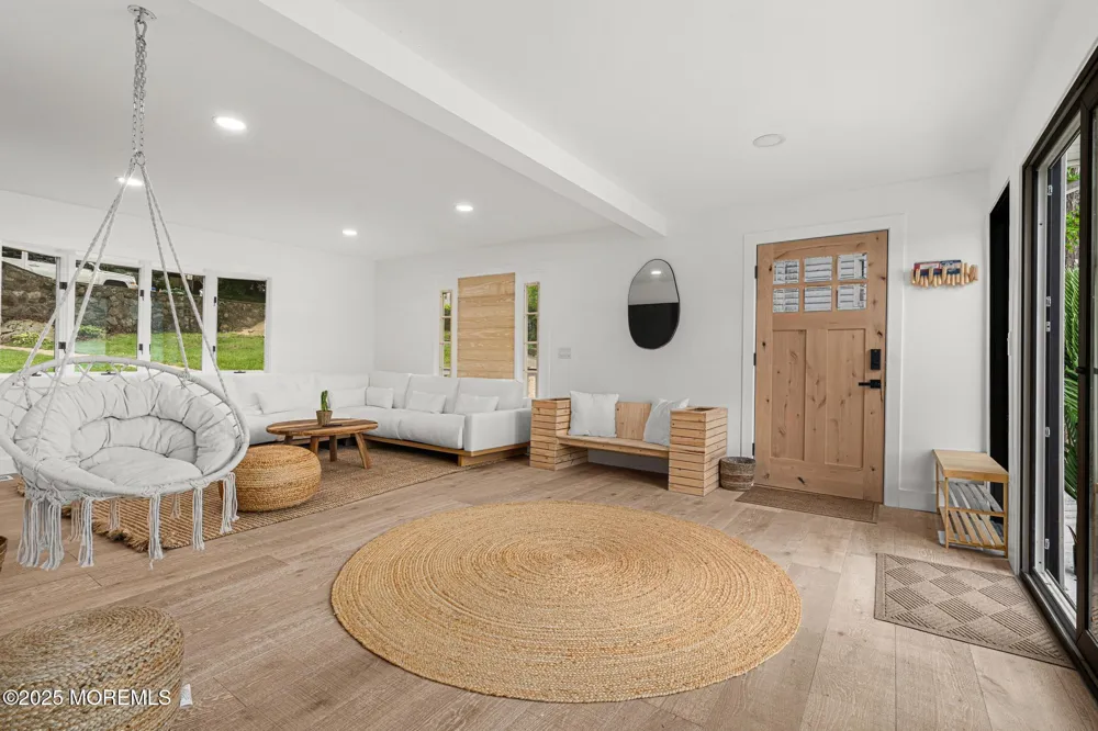 39 Upper Lakeview Avenue Ringwood, NJ 07456