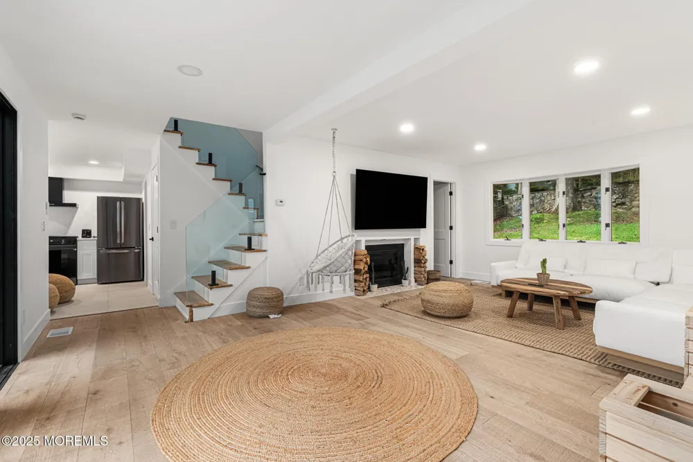 39 Upper Lakeview Avenue Ringwood, NJ 07456