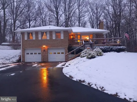 1921 HAVEN LANE