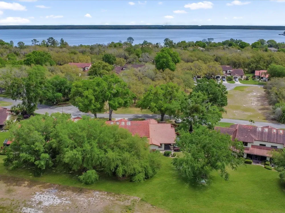 112 COVENTRY LANE Haines City, FL 33844