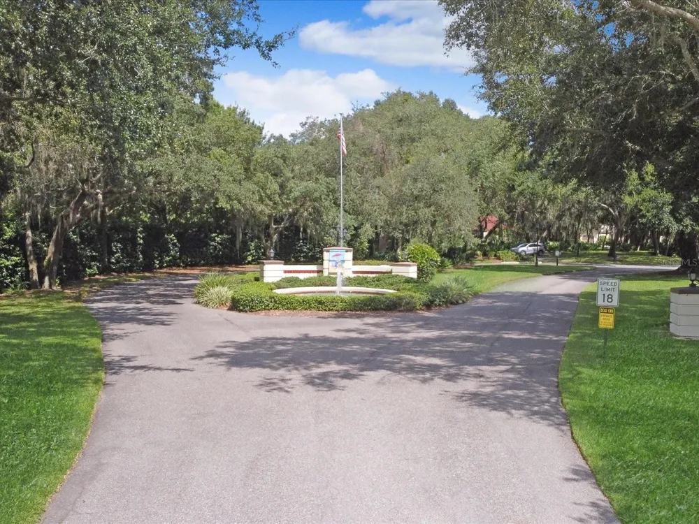 112 COVENTRY LANE Haines City, FL 33844