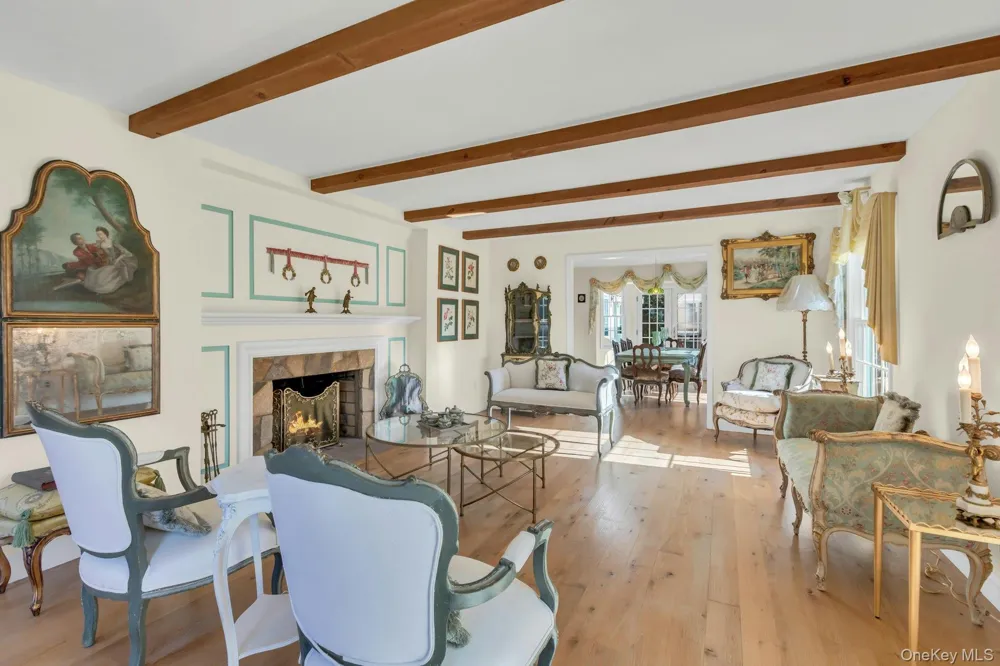 249 Gerritsen Avenue Bayport, NY 11705