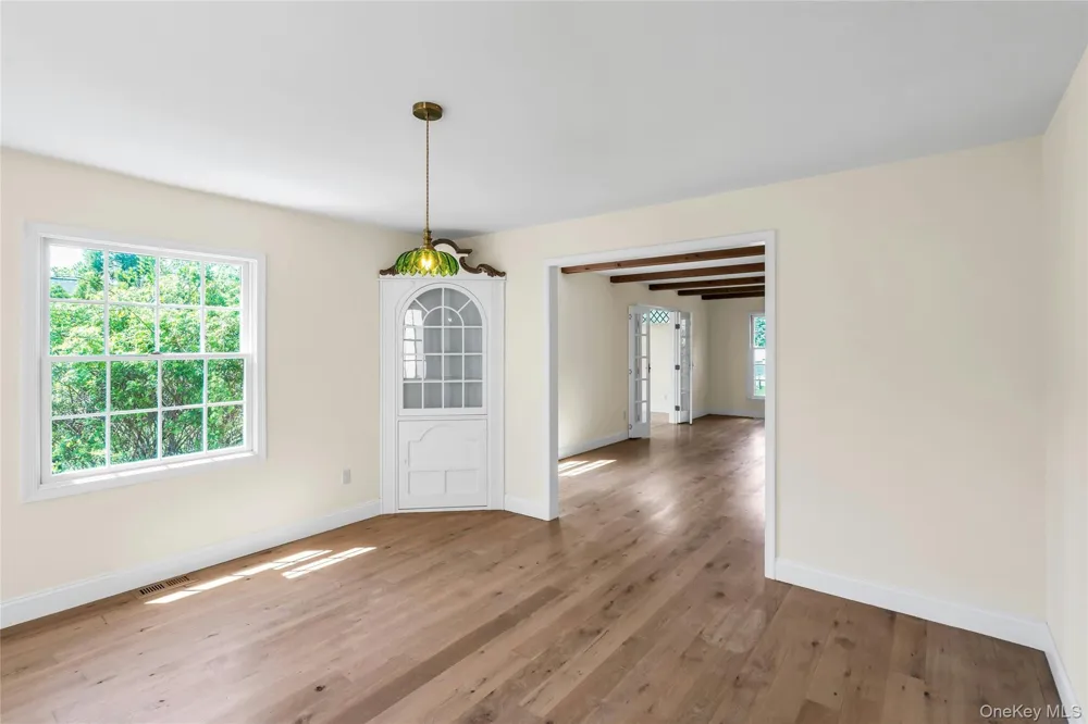 249 Gerritsen Avenue Bayport, NY 11705
