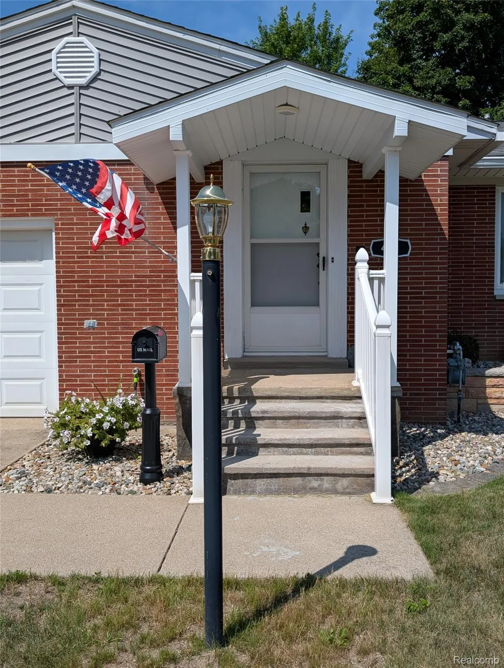 411 Cleveland Street Bad Axe City, MI 48413