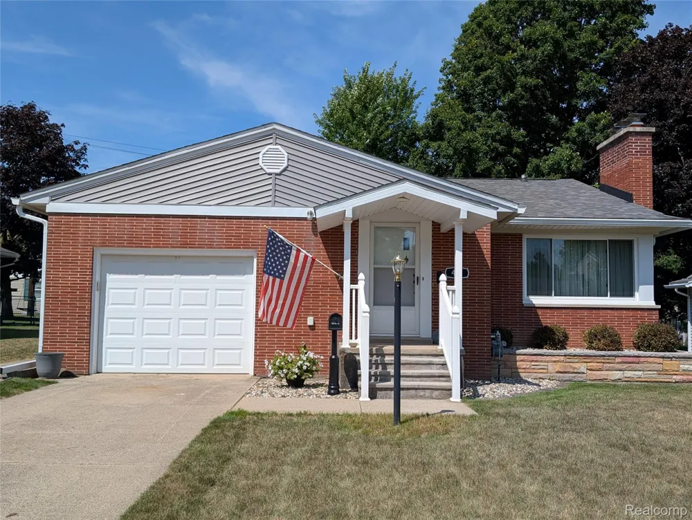 411 Cleveland Street Bad Axe City, MI 48413